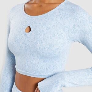 Fleur Texture Long Sleeve Crop in Blue
